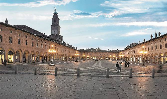 Immobile da ristrutturare uso residenziale – Pavia- Località Vigevano